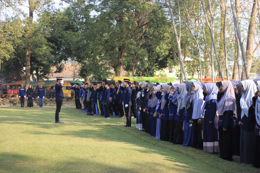 Bahasa Arab Untuk pemula Dengan Pendekatan Islami di Al-Azhar Pare